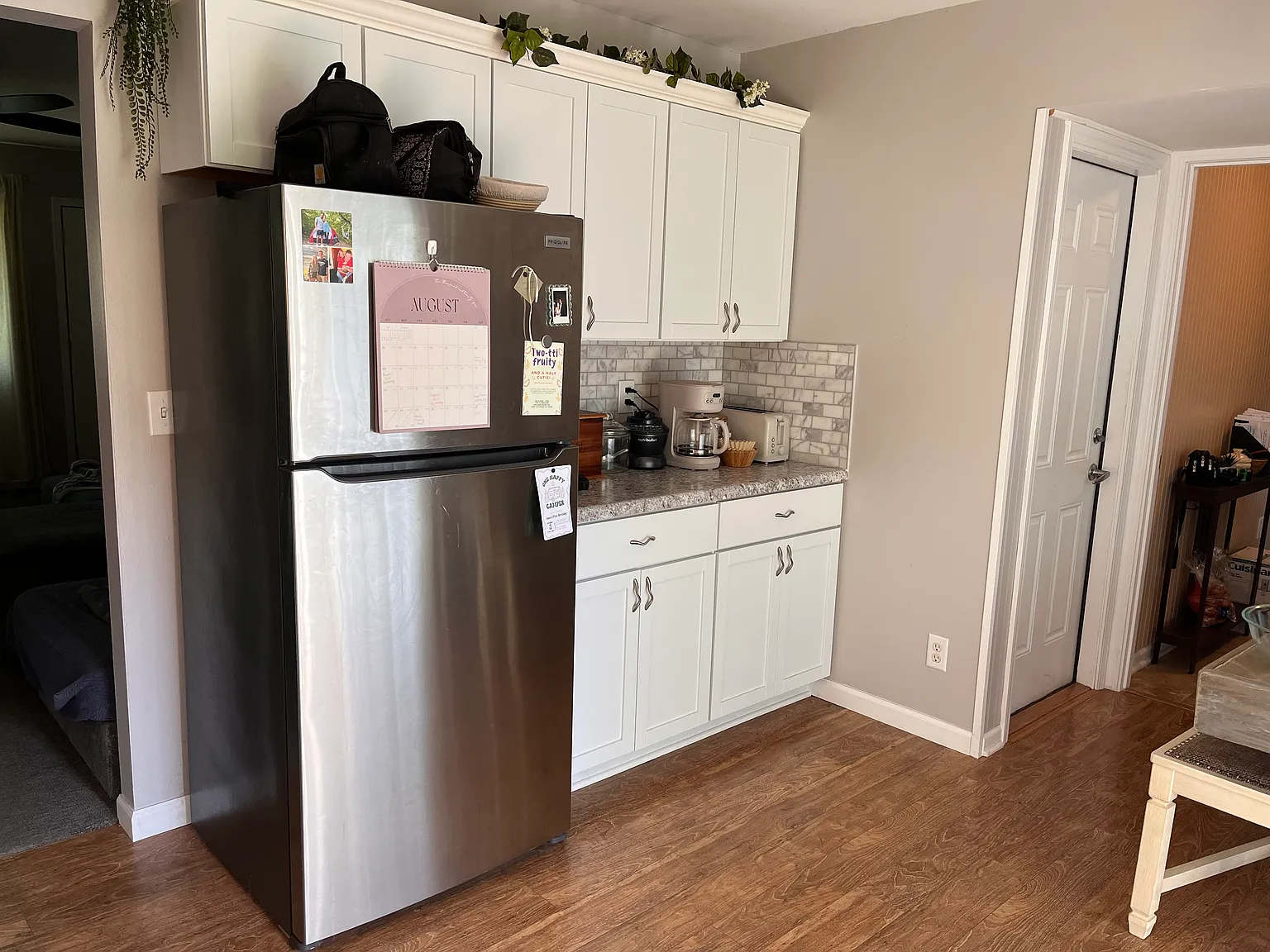 2 bed, 1100 sqft, $1,600 — Photo 3