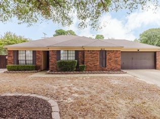 801 Lindy Cv, Bryant, AR 72022