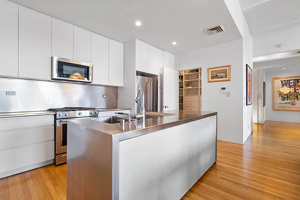 Rented by Compass | media 5