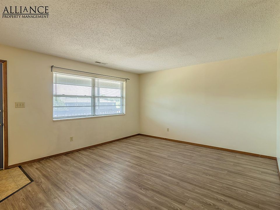 Seaton Ave. 2014 Apartment Rentals Manhattan, KS Zillow