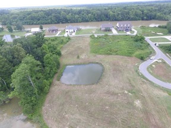 3rd image of 18488 Amite Acres Dr
