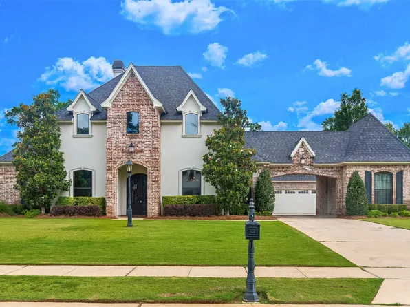 410 Oakwood Trace Ct, Shreveport, LA 71106