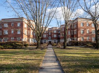 73 Longcommon Rd UNIT A3, Riverside, IL 60546