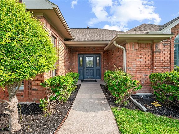 4th image of 2669 Daffodil Dr