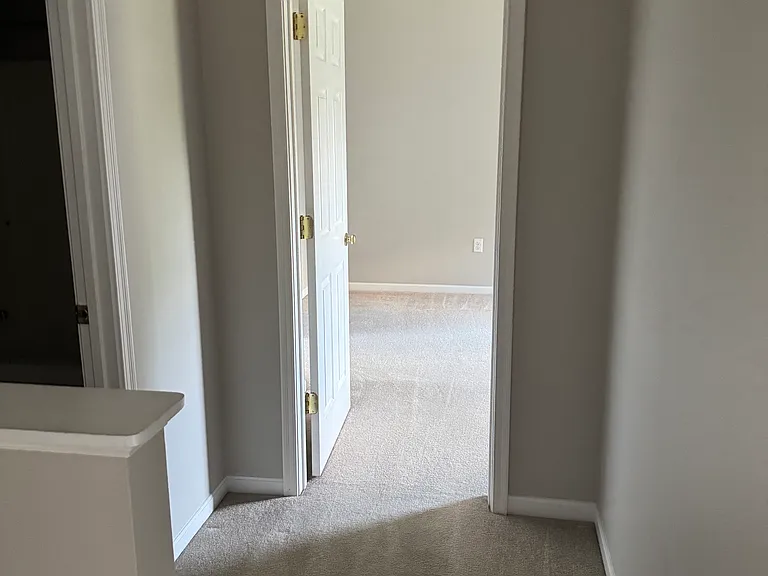 2202 Parliament Ct — Photo 6