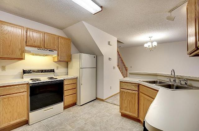 1st image of 1765 Donegal Dr APT 11