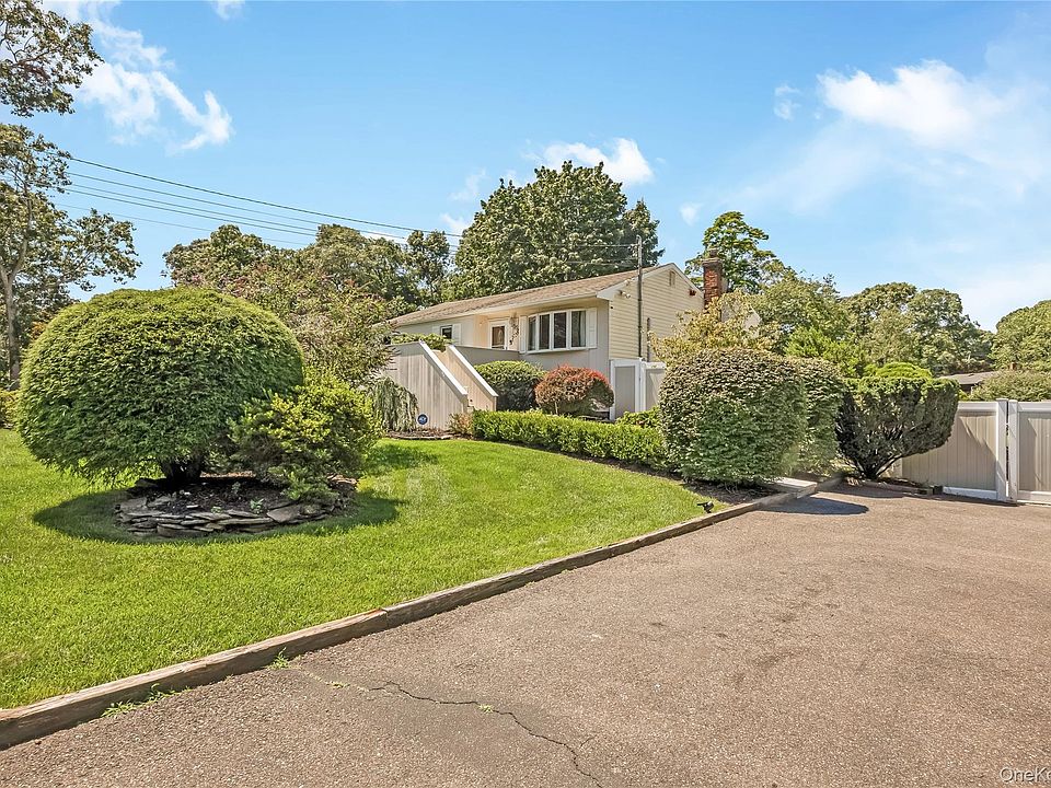 1st image of 615 Sleepy Hollow Drive