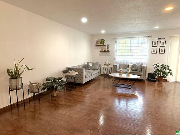 3rd image of 1821 Missouri View Ln
