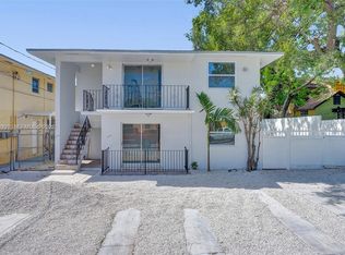 3290 NW 4th St #3290, Miami, FL 33125