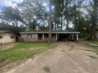 251 Catalina Cir, Jackson, MS 39204