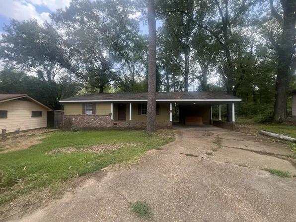 251 Catalina Cir, Jackson, MS 39204