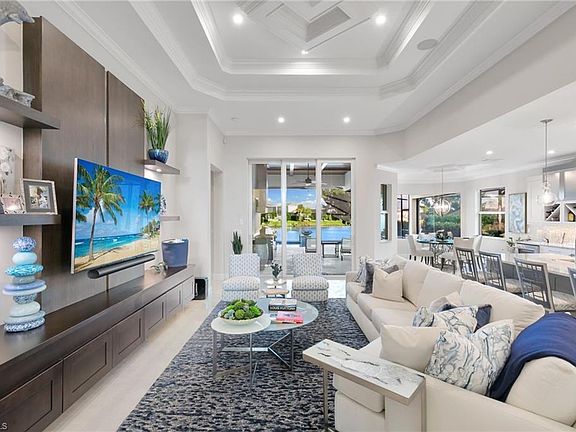 5th image of 9098 Montserrat DR