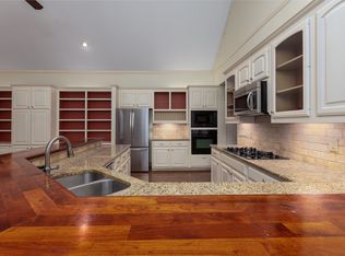 12 Burnham Gln, San Antonio, TX 78257