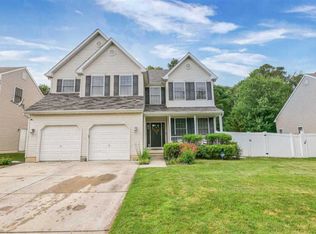 76 Chancellor Park Dr, Mays Landing, NJ 08330