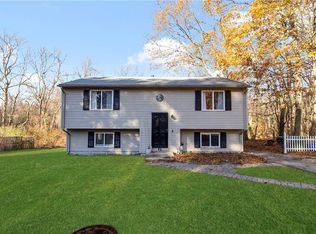 73 Tanner Ave, Warwick, RI 02886