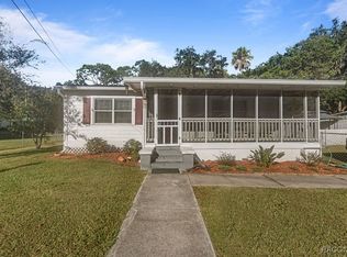 18 Elkins Rd, Inglis, FL 34449