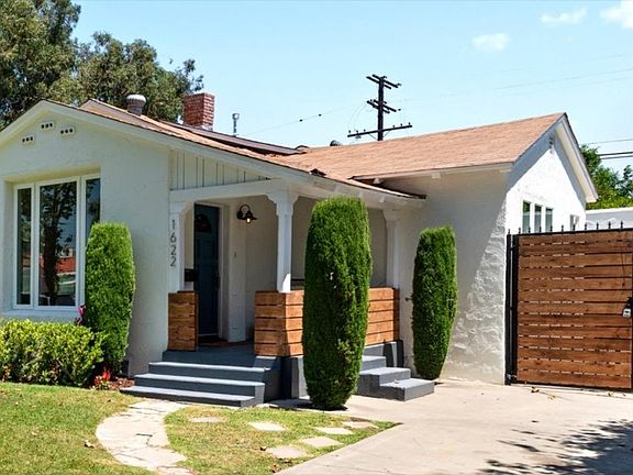 2nd image of 1622 S Hayworth Ave