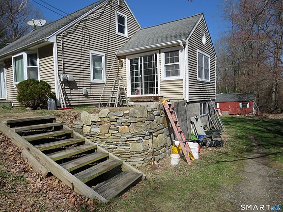 3rd image of 361 Dunn Road