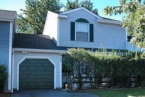 1st image of 617 Yale Ln
