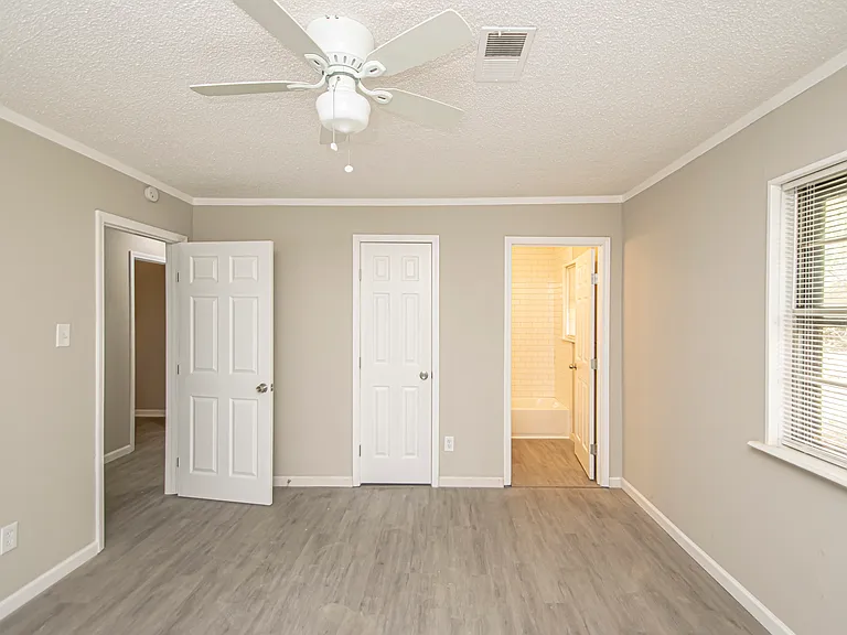 2601 Gattin Rd — Photo 20