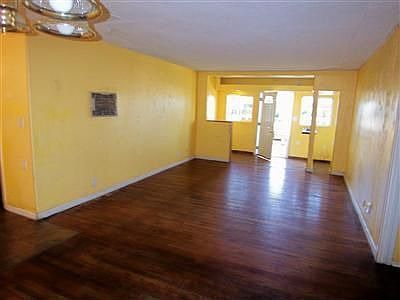3rd image of 2924 Joy Ave