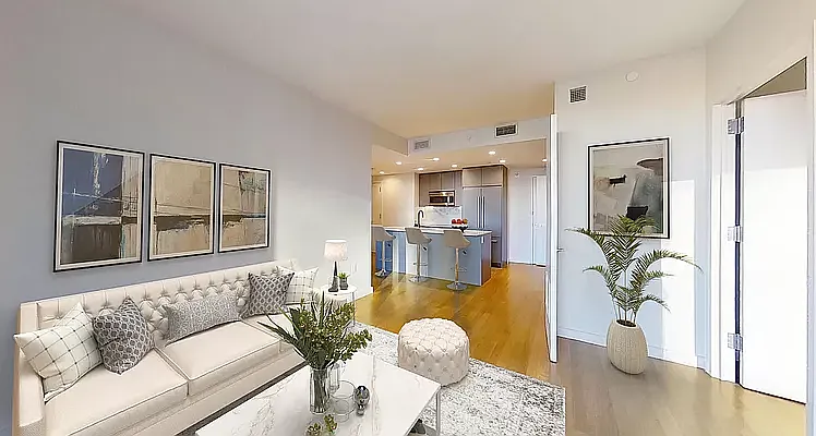 515 E 86th St #1905 — Photo 1