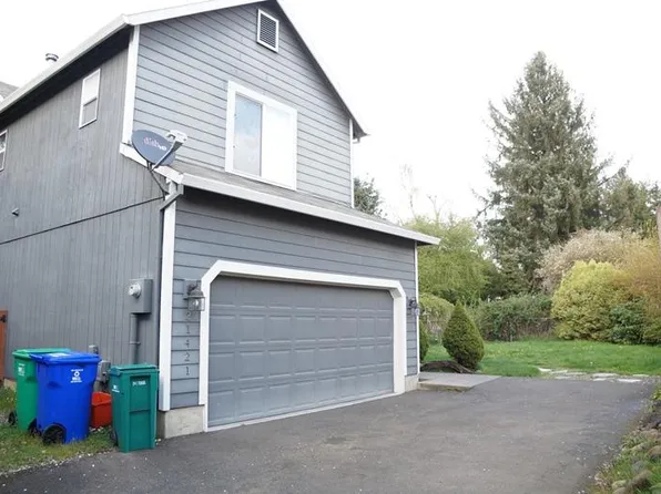21421 SE Oak St, Gresham, OR 97030