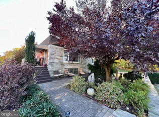 8803 Lister St, Philadelphia, PA 19152
