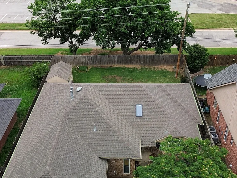 1109 SW 126th St — Photo 3