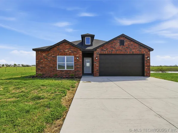 14255 S 4150th Rd, Claremore, OK 74017