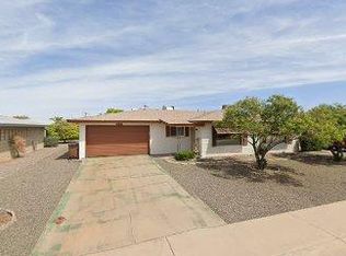 6052 E Akron St, Mesa, AZ 85205