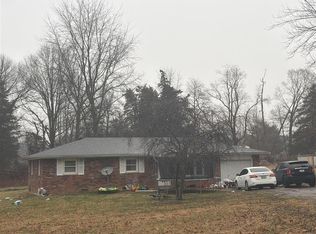 1720 E Lois Ln, North Vernon, IN 47265