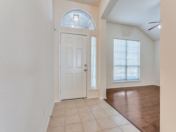 2nd image of 7492 Rockyridge Dr