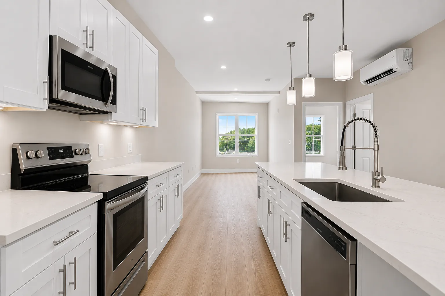 1 bed, 716 sqft, $3,180 — Photo 1