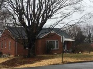 610 Pine St, Bedford, VA 24523