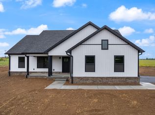 555 Robb Rd, Harrodsburg, KY 40330