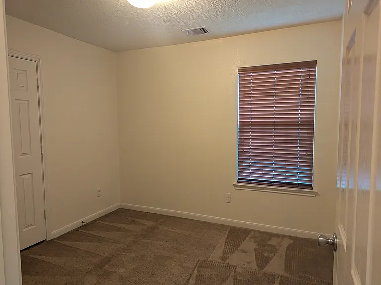 29218 Legends Valley Dr — Photo 12