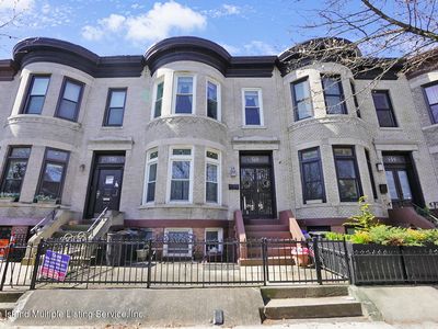 548 76th St, Brooklyn, NY, 11209