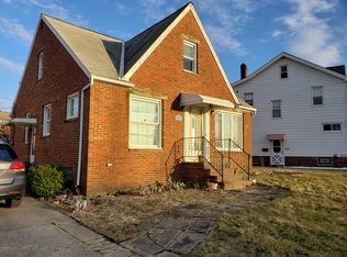 6307 Stanbury Rd, Parma, OH 44129