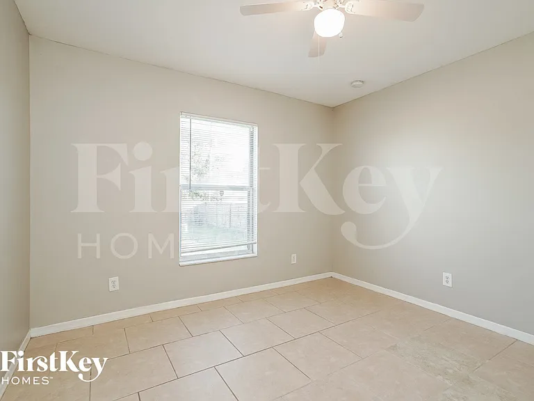 4206 25th St SW — Photo 12
