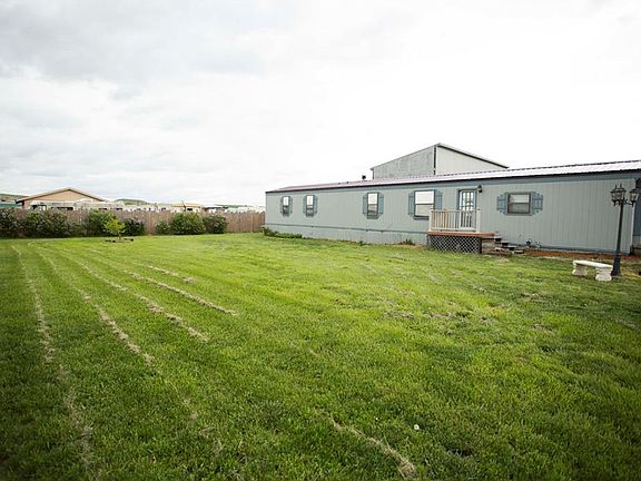 3rd image of 7940 Alderson Ave