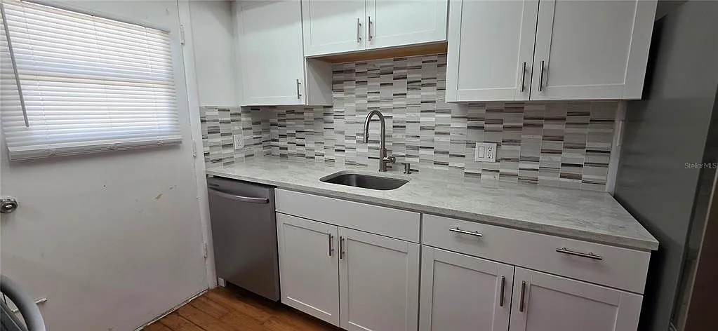 2 bed, 2.0 bath, 855 sqft, $1,500 — Photo 3
