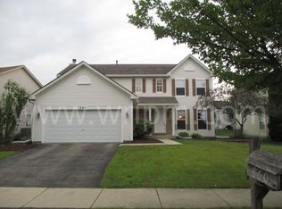 860 Teasel Ln, Aurora, IL 60504