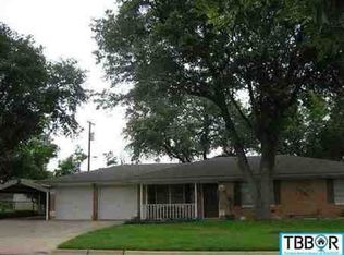208 Greenbriar St, Belton, TX 76513