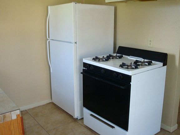 5th image of 3021 Sycamore Ave APT 2