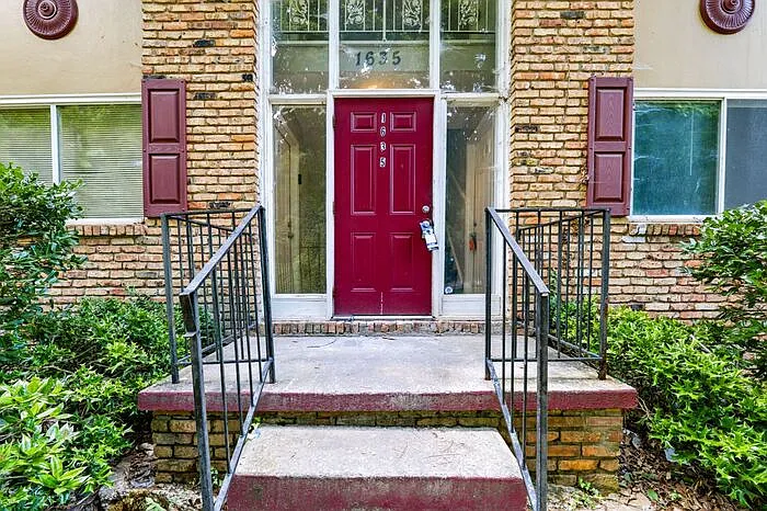 2 bed, 1.0 bath, 950 sqft, $1,095 — Photo 3