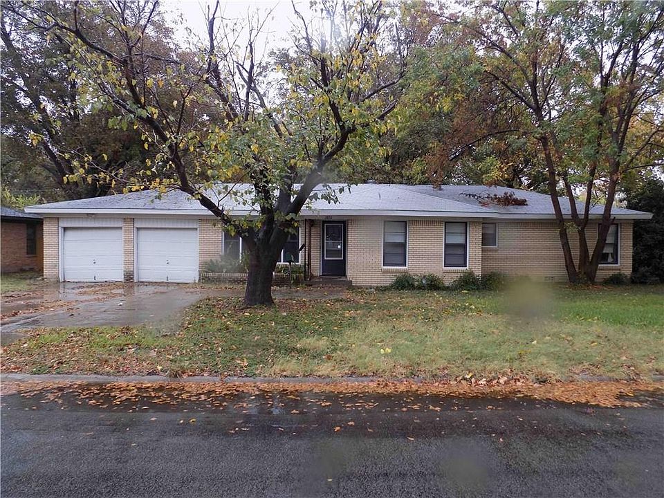 1st image of 3816 Scranton Dr