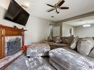 11024 Red Oak Dr, Baton Rouge, LA 70815