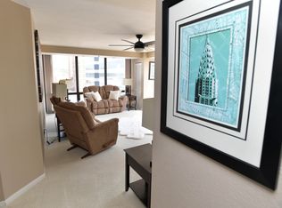 123 SW Jefferson Ave #E9n, Peoria, IL 61602