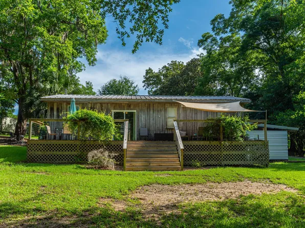 23261 4th Ave, Florala, AL 36442